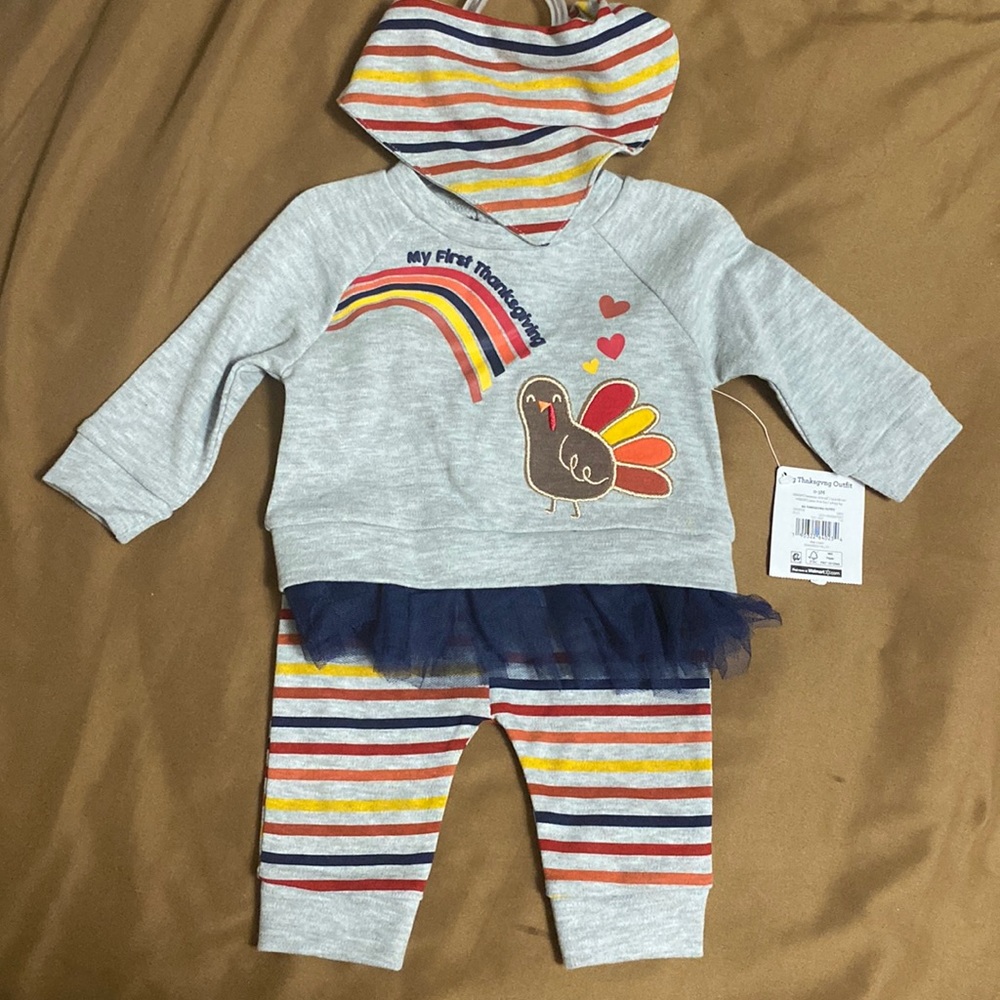 My First Thanksgiving outfit with bib